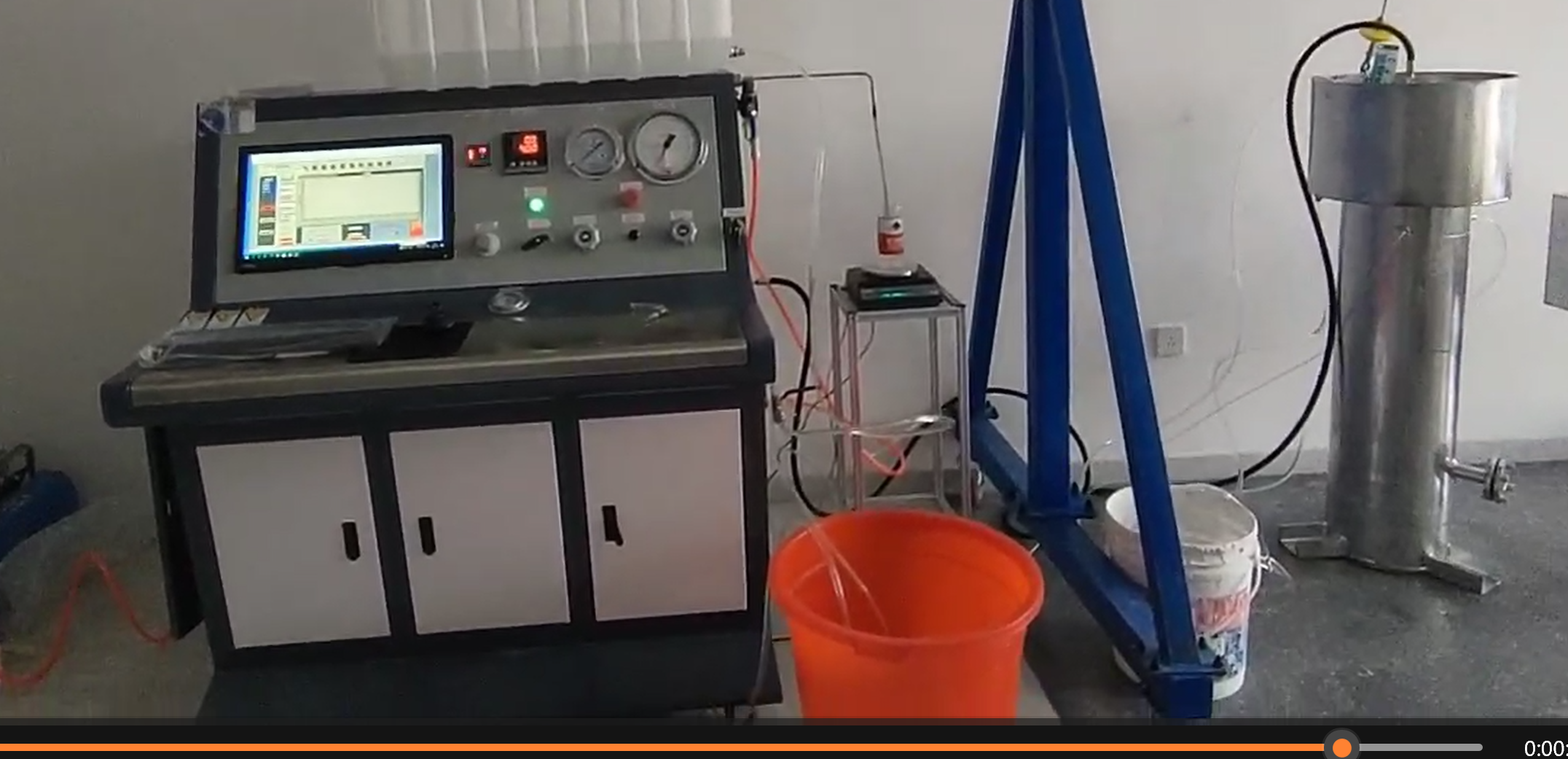 標題：氣瓶外側(cè)法水壓試驗機-鋼瓶水壓試驗機（專用機）